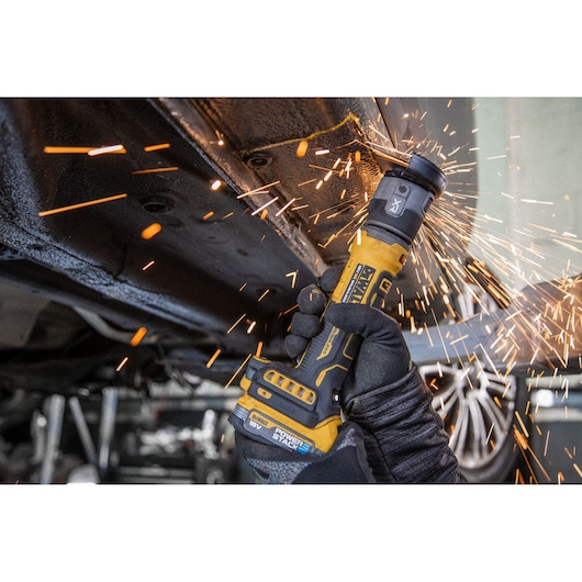 Rezací nástroj 18 V XR® Compact 76 mm – len základný nástroj