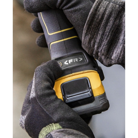 Rezací nástroj 18 V XR® Compact 76 mm – len základný nástroj